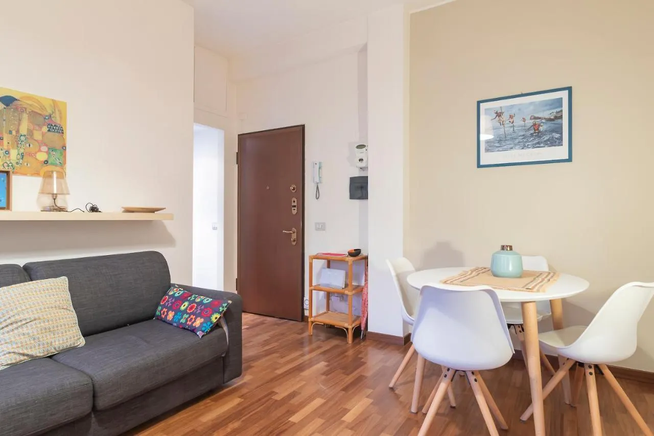 New Apartment Lomellina 34 Milano Italia